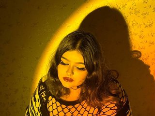 Erotični video klepet Lilya-milky