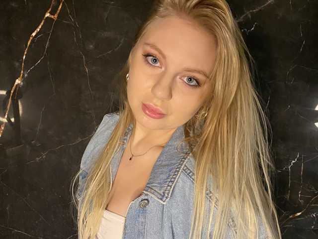 Profilna fotografija LilyHotty