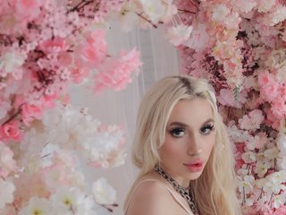 Erotični video klepet LlinaKisa