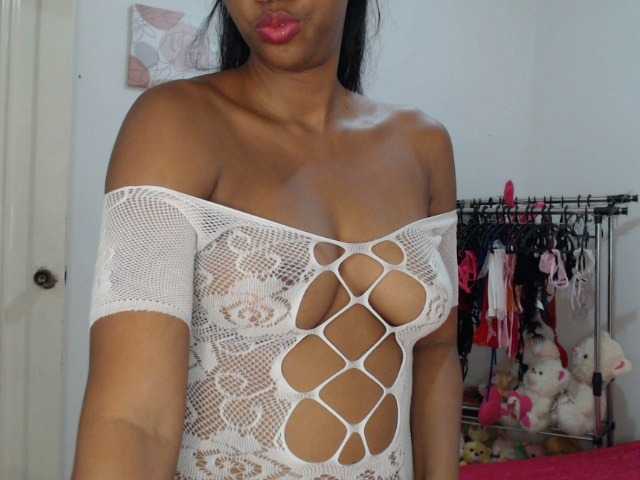 Oddajajo posnetke zaslona LINDA599