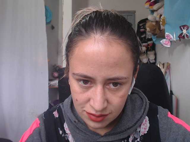 Oddajajo posnetke zaslona lindayec