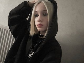 Erotični video klepet LisaaCutie