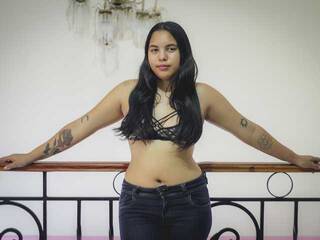 Erotični video klepet LISSMOVA