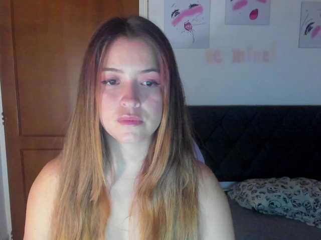 Fotografije littleDanni This little naughty girl, wants to explode in squirt and my favorite tips 33, 73, 103, 333 will help with it!! . blowjob