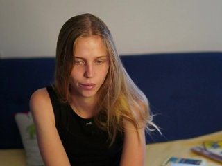 Erotični video klepet Littlemolly1