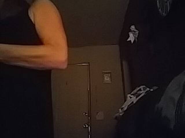 Oddajajo posnetke zaslona Littleshorty