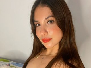 Erotični video klepet littleshydoll