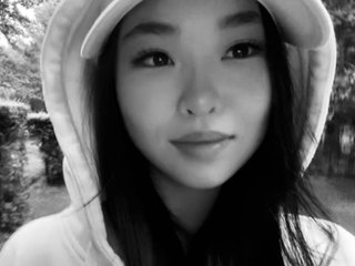 Erotični video klepet LittleSoMing