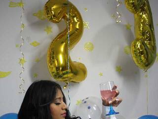 Erotični video klepet littlethalia