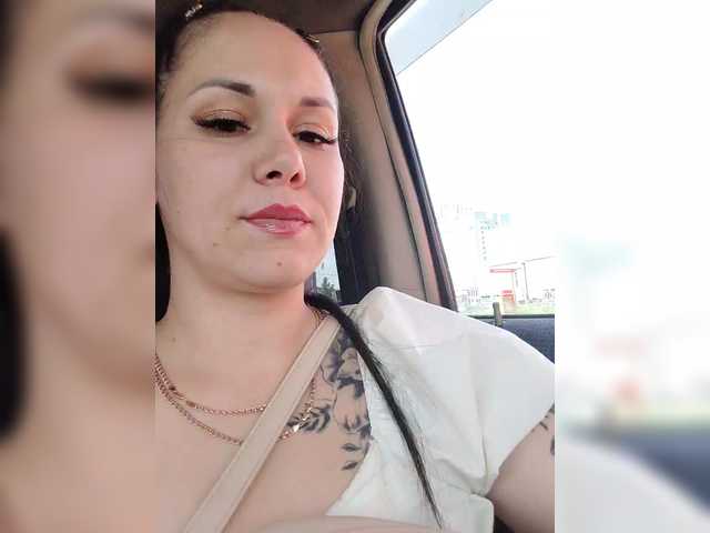 Oddajajo posnetke zaslona Liza12345Liza