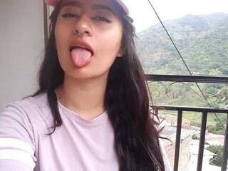 Erotični video klepet LizhWard