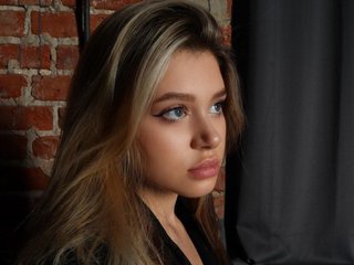 Erotični video klepet llittleggerrl