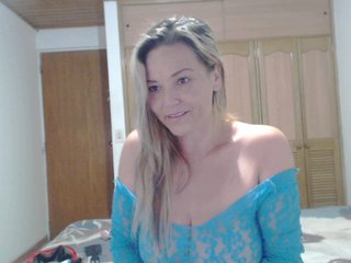 Fotografije LOLABIGTITS i have lovense and hitachi and dildo for play pussy for me cum