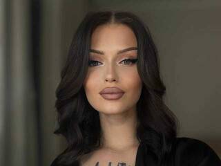 Erotični video klepet LolaFever