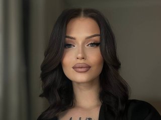 Erotični video klepet LolaFever
