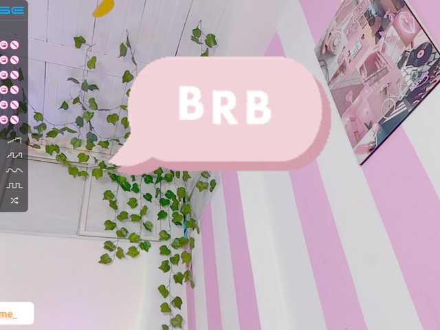 Oddajajo posnetke zaslona LolaLushme