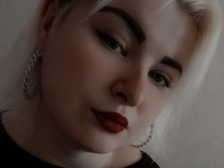 Erotični video klepet LolliMeit