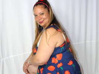 Erotični video klepet Loly47