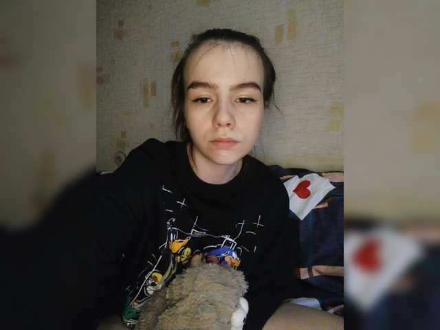 Oddajajo posnetke zaslona Lona-S
