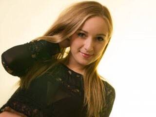 Erotični video klepet LonelyShandy