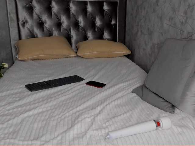 Oddajajo posnetke zaslona LoraBluX