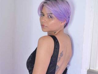 Erotični video klepet lore08