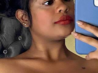 Erotični video klepet lore24a