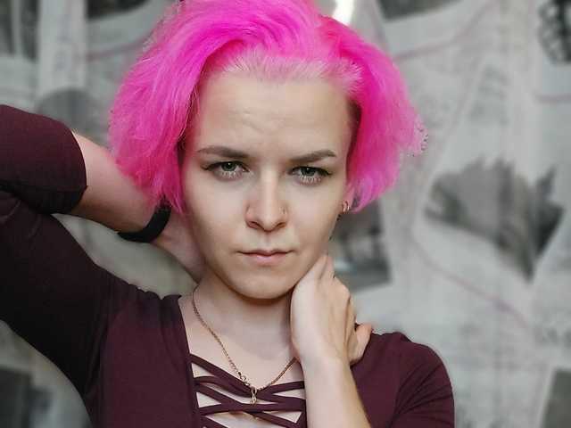 Fotografija profila Lorie-Carrol