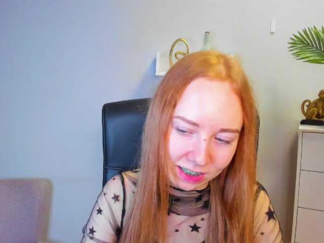 Fotografije LoriFire Let me warm u up ;)#new #fun #rolleplay #cockrating #english #german #humiliation #cei #joi #dirtytalk #cockandballstortures #domination #sph #sarcasm #edging #punishment #orders #ginger #CFNM