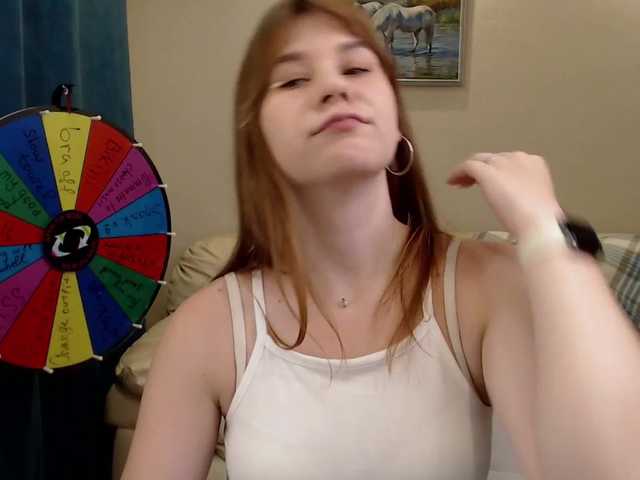 Oddajajo posnetke zaslona LosesYourMind