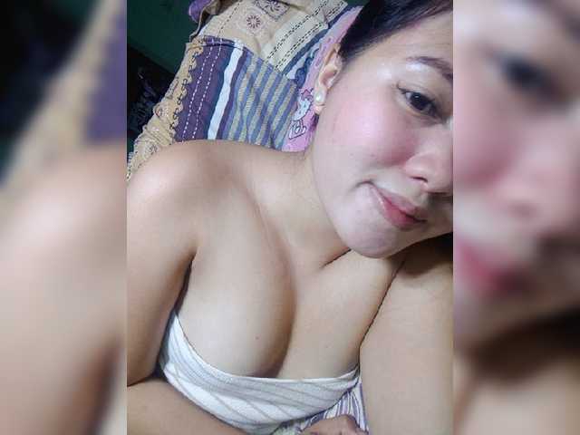 Oddajajo posnetke zaslona SexLoveLife69