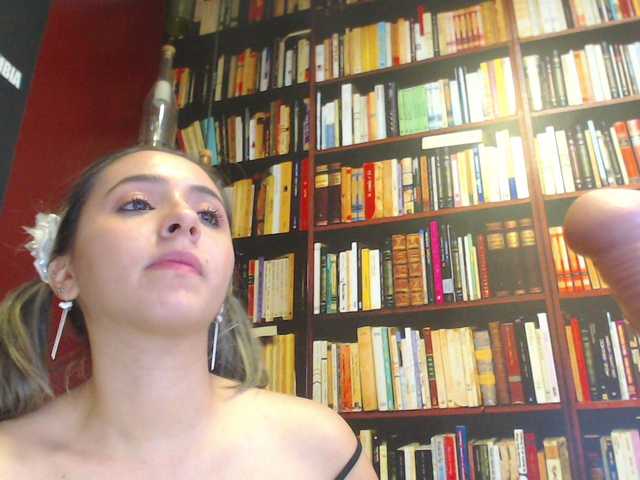 Oddajajo posnetke zaslona LuaRush