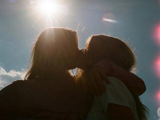 Erotični video klepet Luckystars