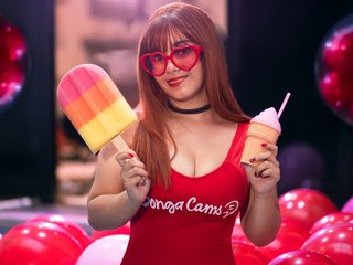 Erotični video klepet Lucy-Adams