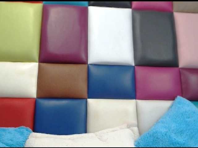 Oddajajo posnetke zaslona lucyhard