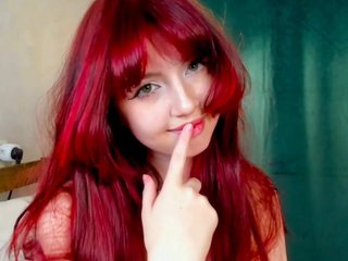 Erotični video klepet TeenEmi