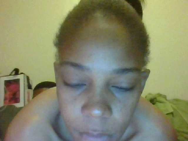 Oddajajo posnetke zaslona Luicy