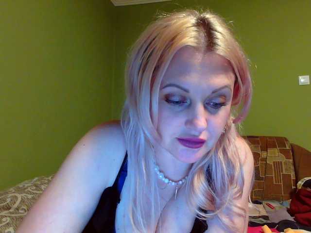 Oddajajo posnetke zaslona luisamistress