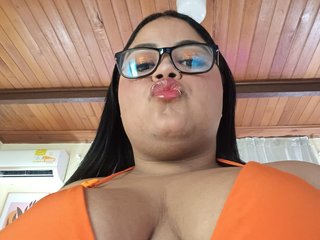 Erotični video klepet LunaBlazze