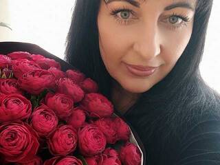 Erotični video klepet LunaTwilight