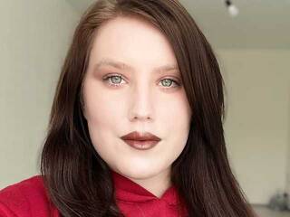 Erotični video klepet LusciousLady