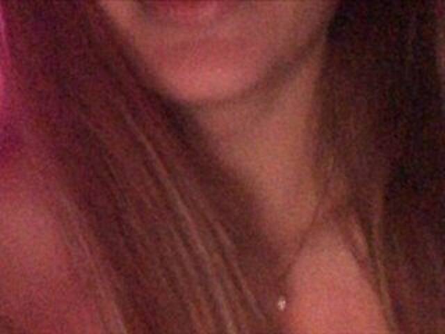 Oddajajo posnetke zaslona -Your-Jussy-