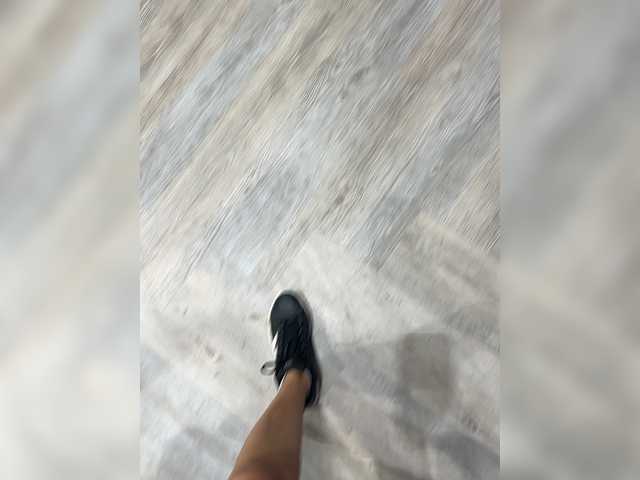 Oddajajo posnetke zaslona -Your-Jussy-