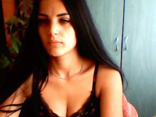 Oddajajo posnetke zaslona LusiaSweet