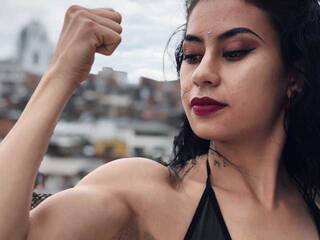 Erotični video klepet Maddison-D