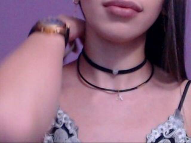 Oddajajo posnetke zaslona Madellyn