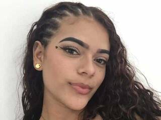 Erotični video klepet MadisonnGrey