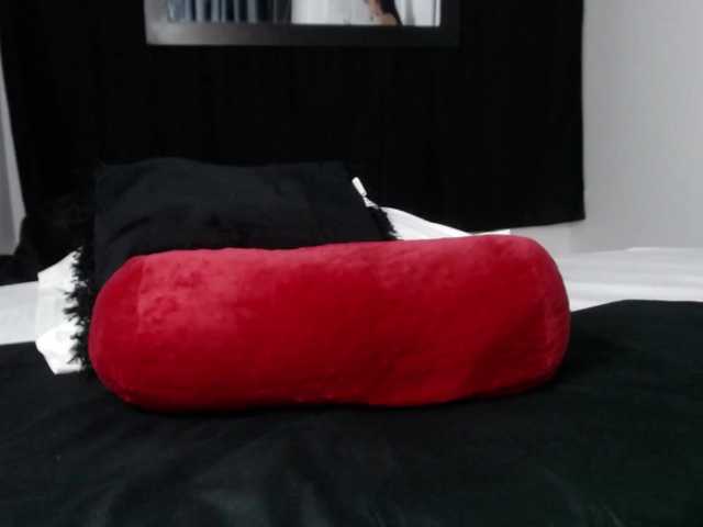 Oddajajo posnetke zaslona MadisonSwift