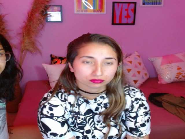 Oddajajo posnetke zaslona mae-aine-tay