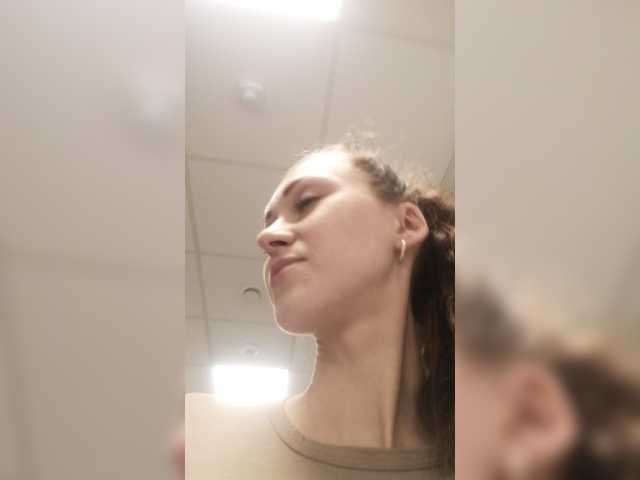 Oddajajo posnetke zaslona Malayasa